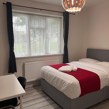 Starlet Stepney Apartment London Exterior photo