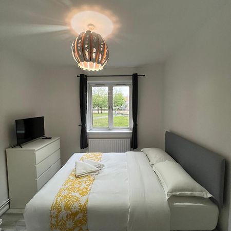 Starlet Stepney Apartment London Exterior photo